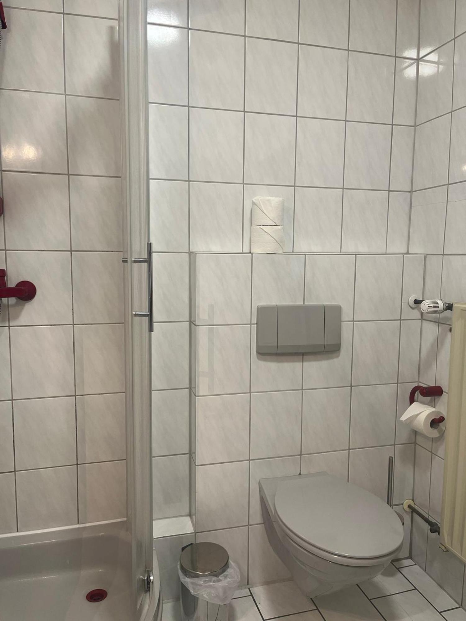 Danis Schlossschaenke Simmern Kamer foto